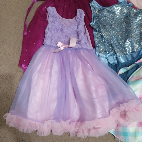 Bundle of 7 Girls Dresses | Fits 4–5 Years - Picture 3 of 11